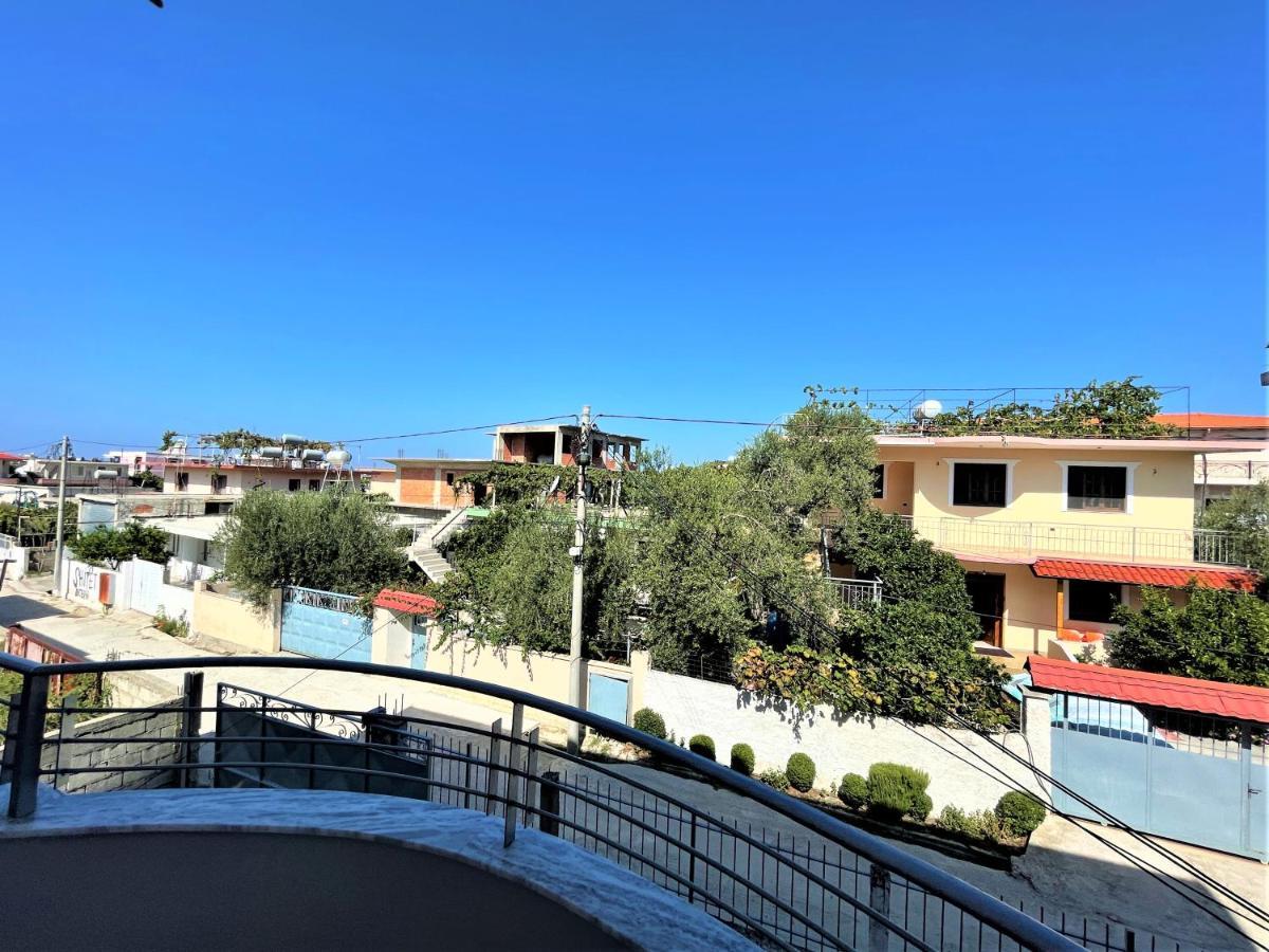Villa Iremia Family Holidays Vlorë Buitenkant foto